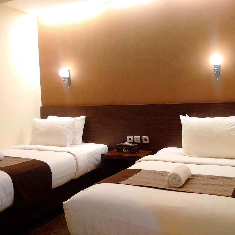 PATRIA PALACE HOTEL 3/17