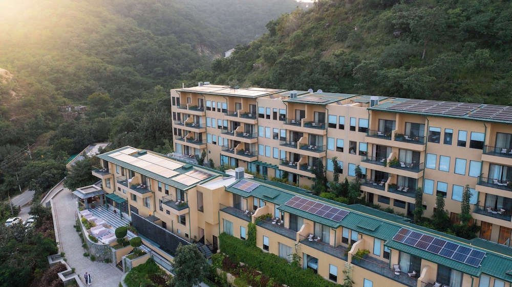 Radisson Blu Resort, Kumbhalgarh in KUMBHALGARH