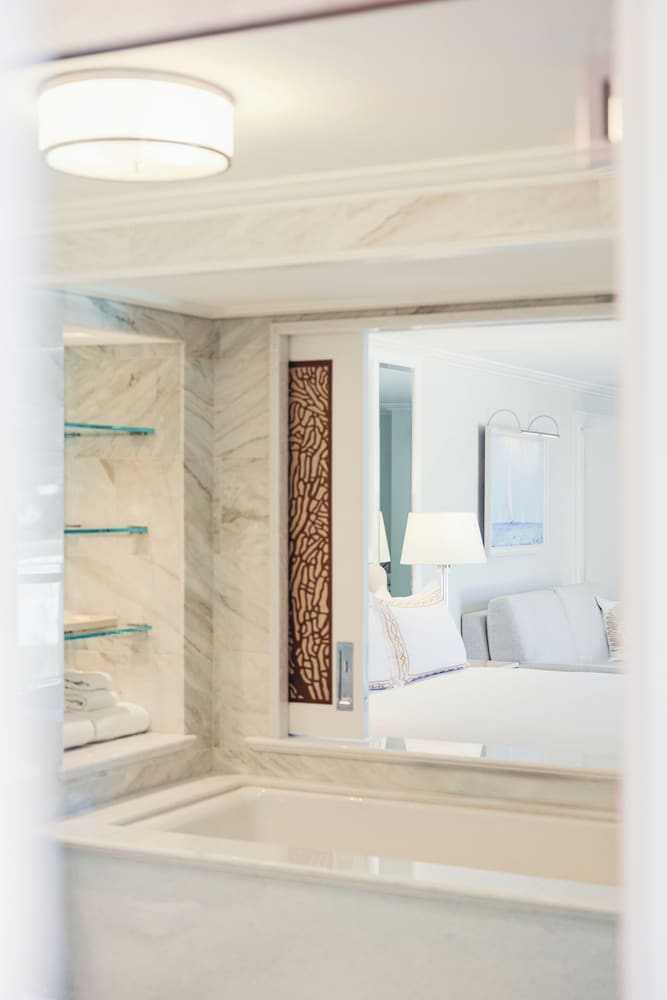 Premium, Studio, 2 Queen Beds, Ocean Front، Surf and Sand Hotel 8/10