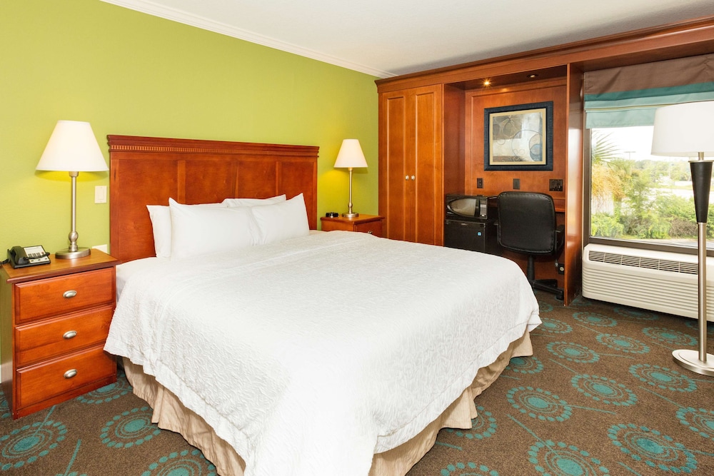 Hampton Inn Daytona Speedway-Airport 22/57