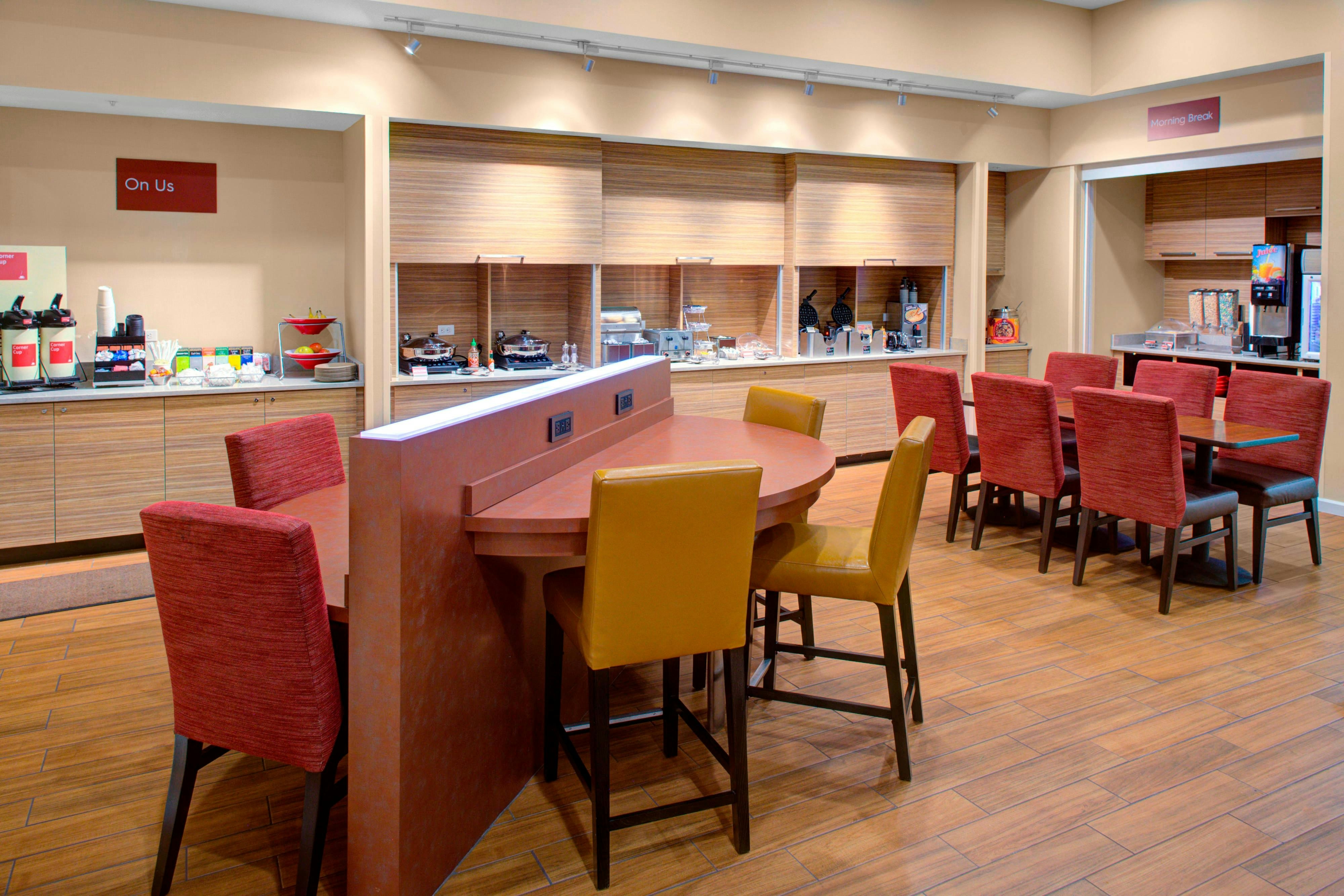 Towneplace Suites By Marriott Parkersburg 7/8