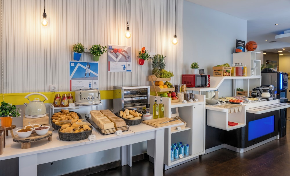 ibis budget Madrid Centro las Ventas 16/32