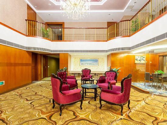 Global Hotel 21/27
