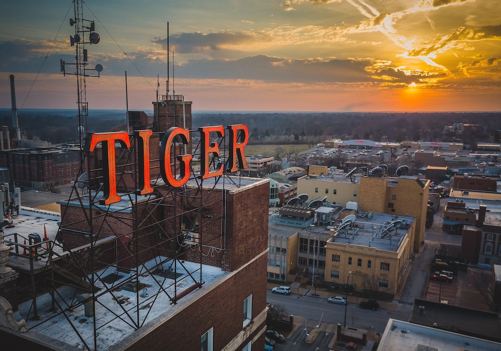 Voco The Tiger Hotel an IHG Hotel 24/82