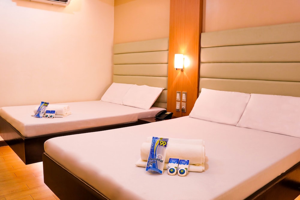 Hotel 99 17/50