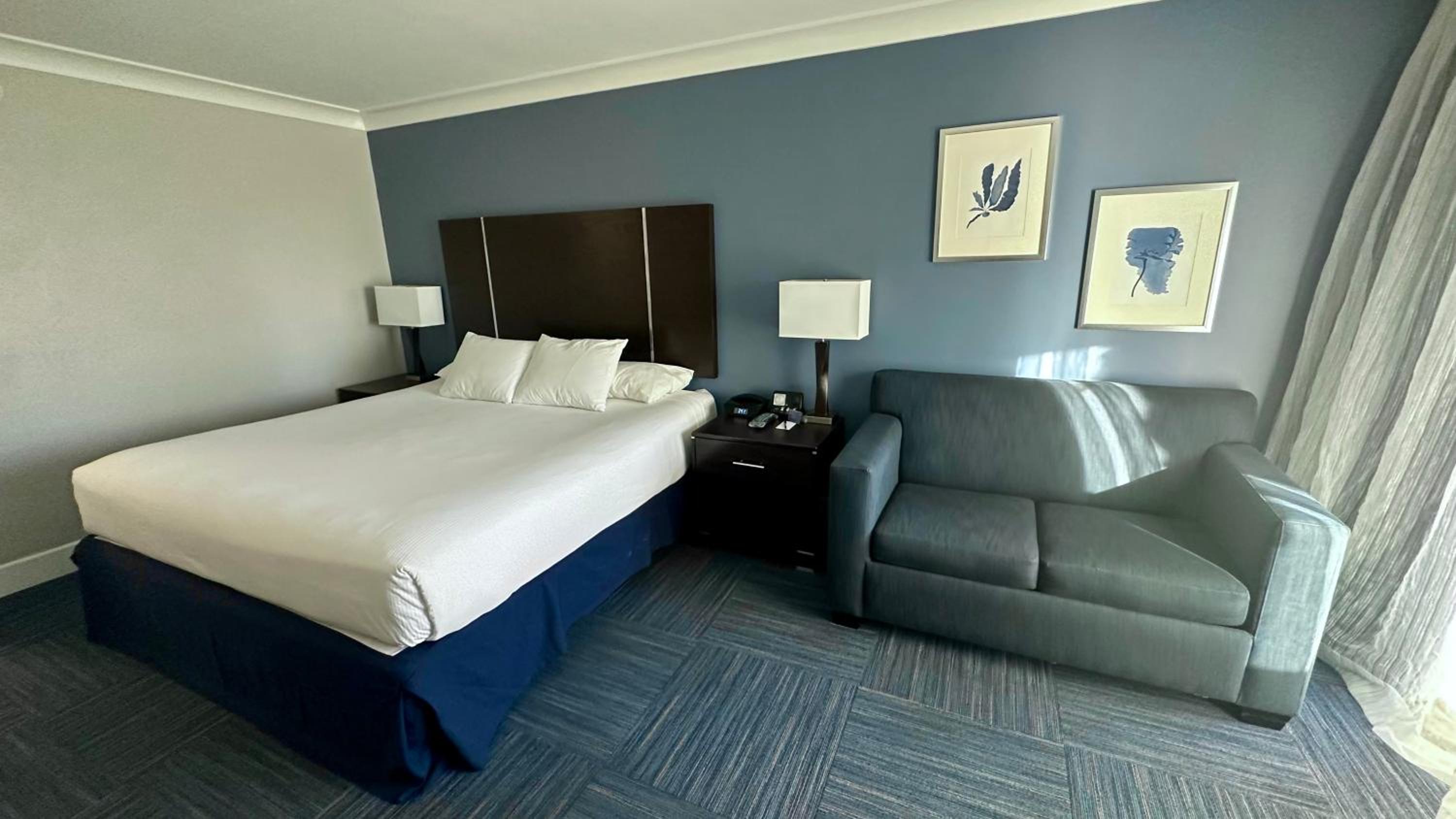 غرفة تنفيذية بسرير كينج، Pacific Inn 2/10