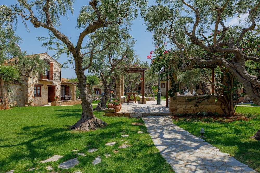 Paliokaliva Village 36/51