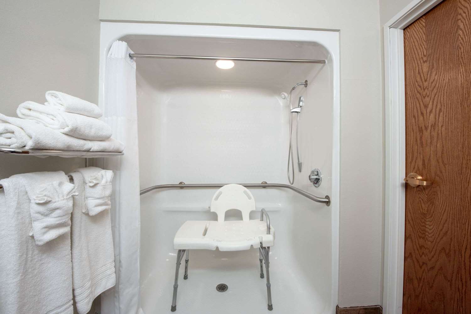 Microtel Inn Suites By Wyndham Springfield 36/36