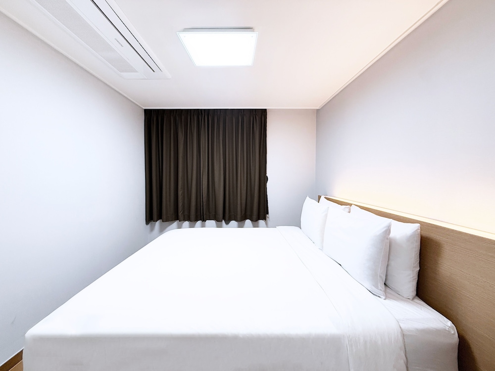 The Prime Hotel 14/50
