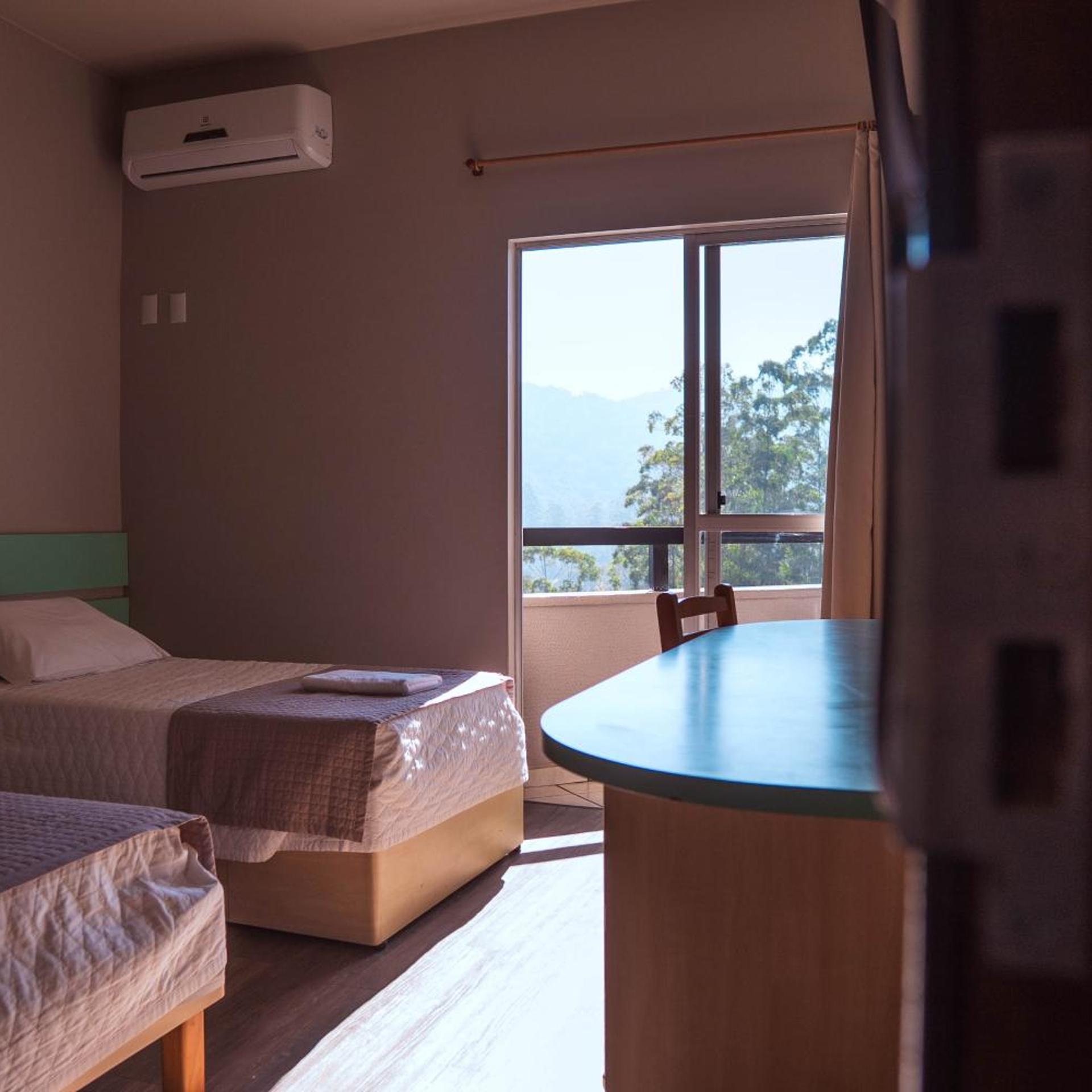 Real NOB Hotel 40/60