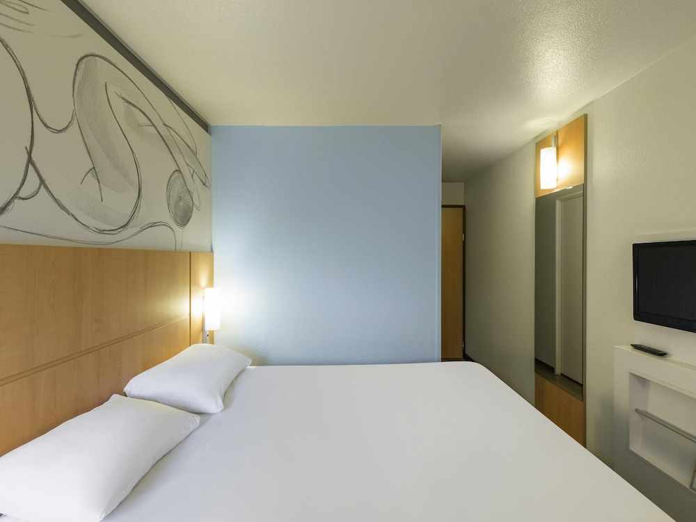 Ibis Paris Meudon Velizy 28/72