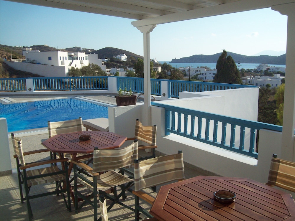 Golden Sun Hotel 35/56