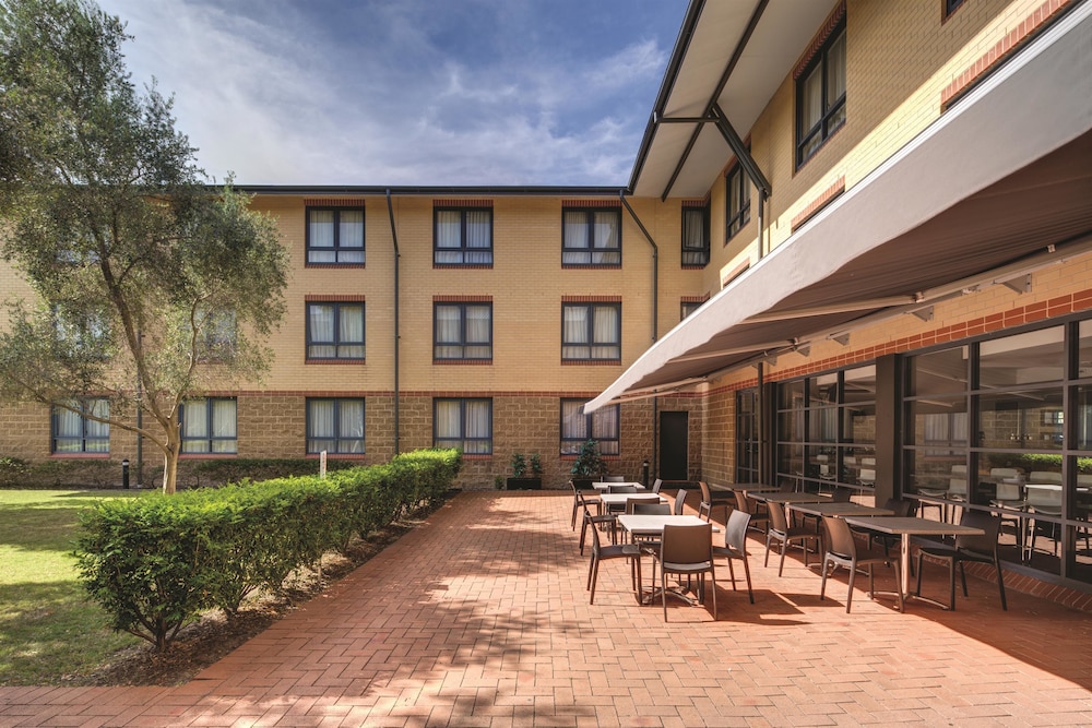 Mercure Sydney Manly Warringah 5/73