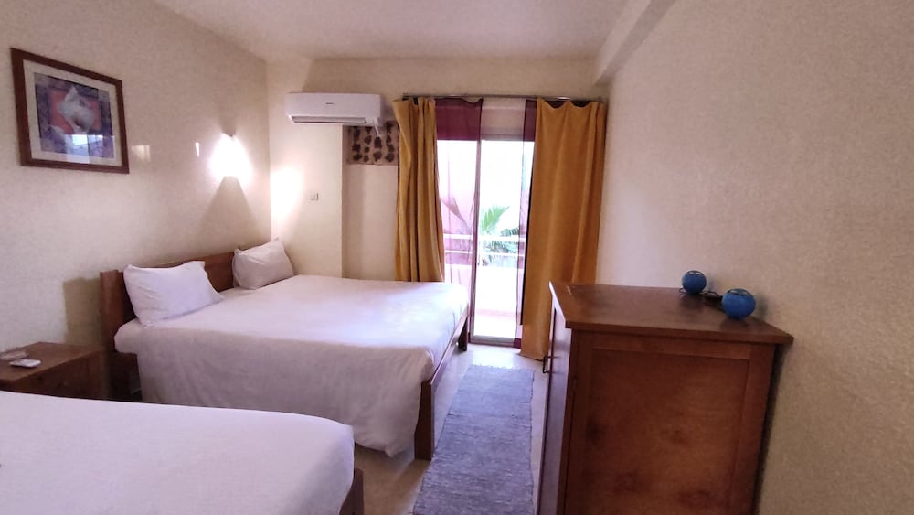 Golden Europe Hotel 18/40