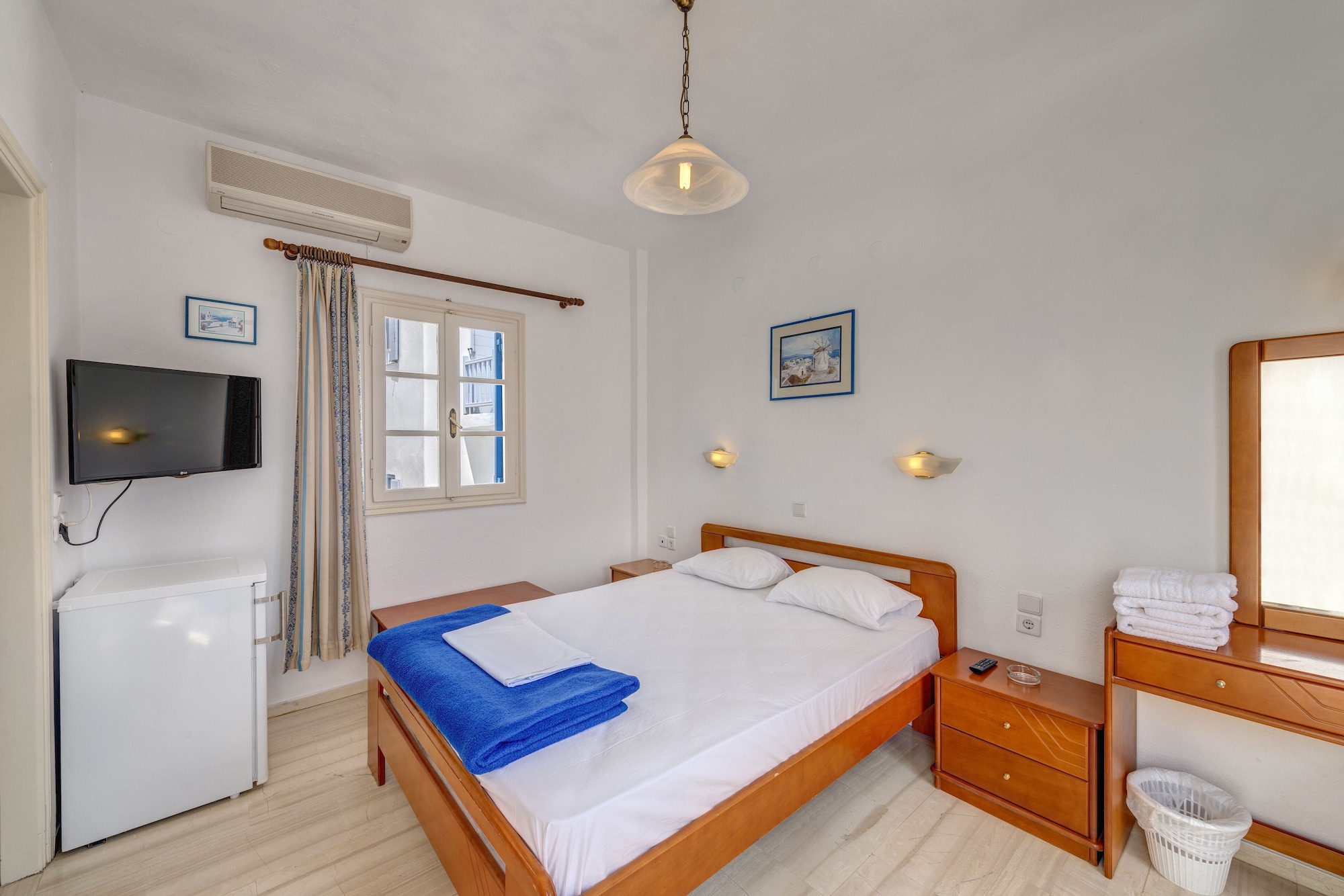 STANDARD, DOUBLE OR TWIN BED