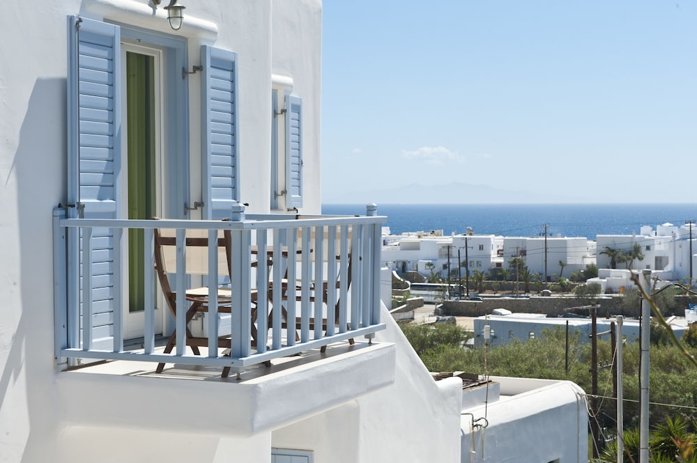 Villa Nireas 9/67