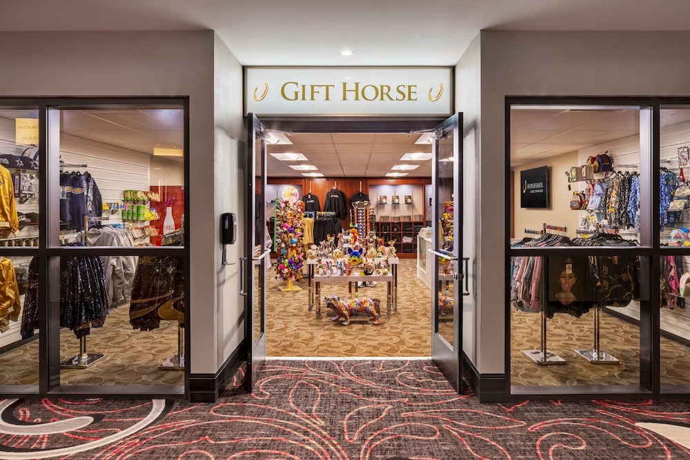 Horseshoe Lake Charles - A Caesars Rewards Destination 36/50