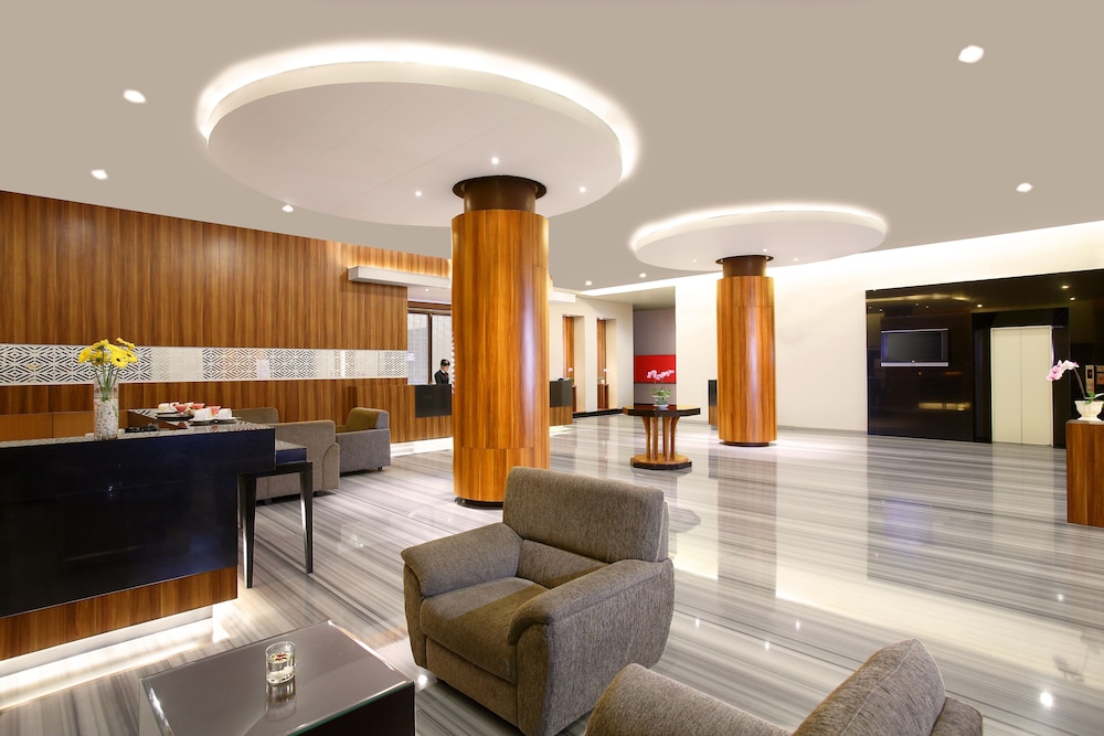 Hotel Santika Makassar 6/37