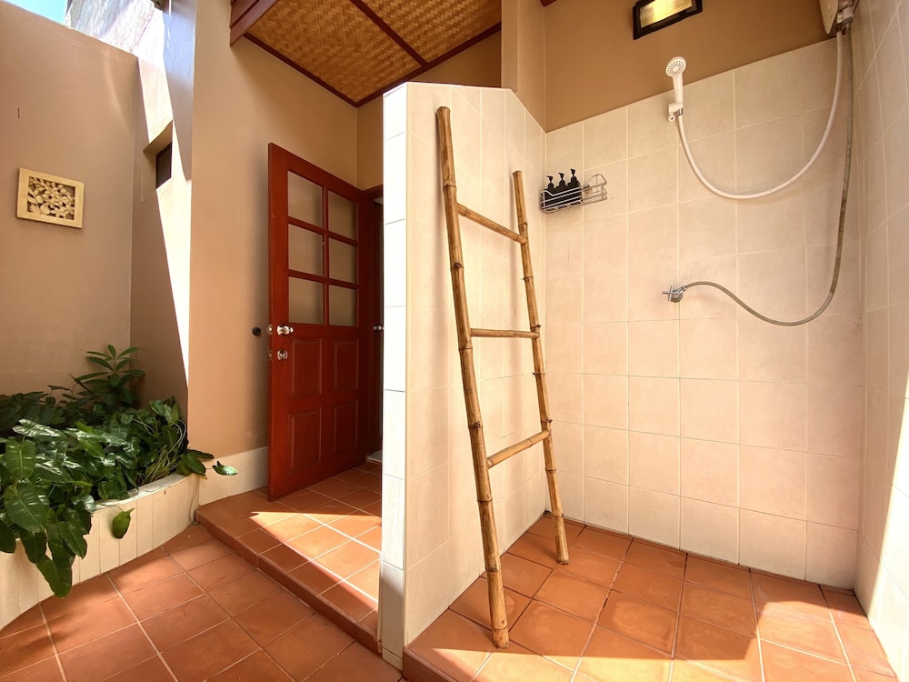 Friendship Beach Resort Atmanjai Wellness Spa 23/70