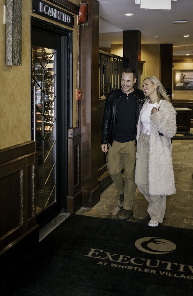 Executive Inn At Whistler Village 28/51