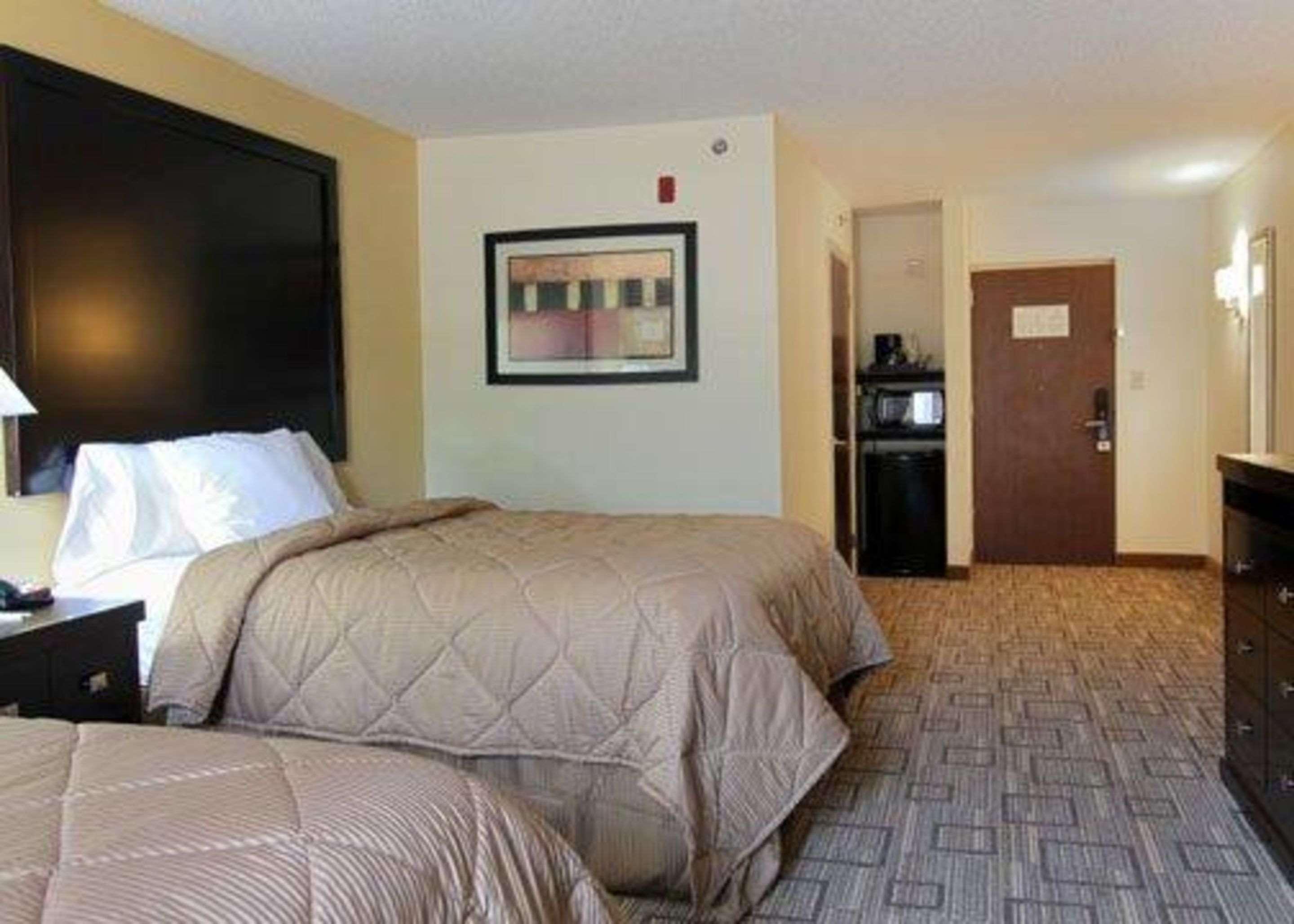 ROOM, 2 QUEEN BEDS