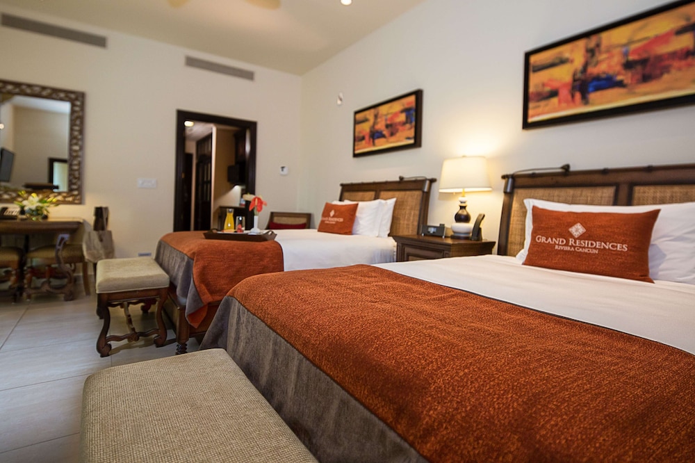 Grand Residences Riviera Cancun All Inclusive 8/70