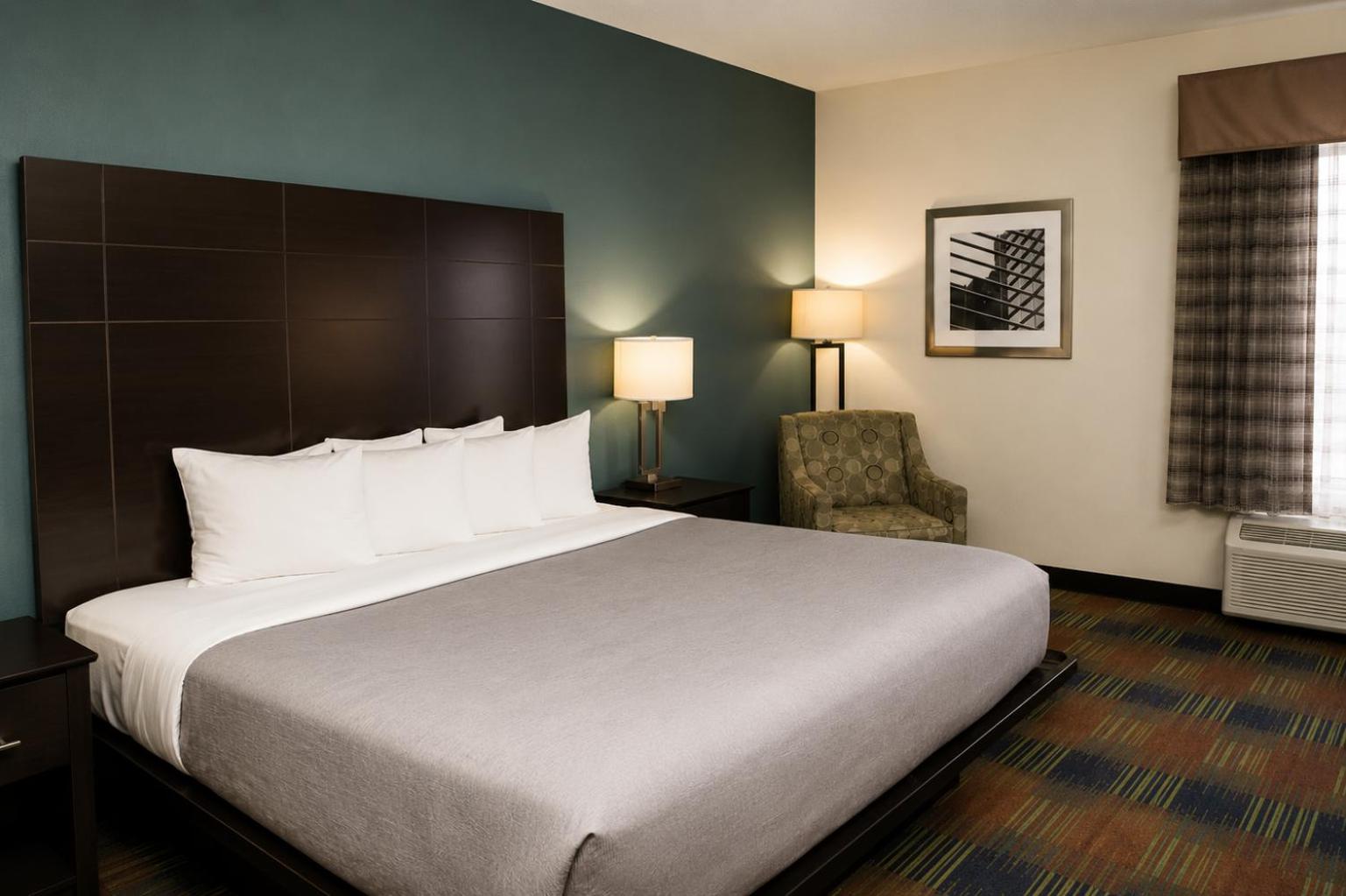 Superior, Suite, King Bed