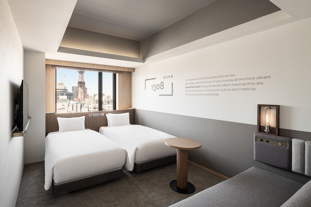 STANDARD, TWIN BEDS, LIGHT HOUSEKEEPING