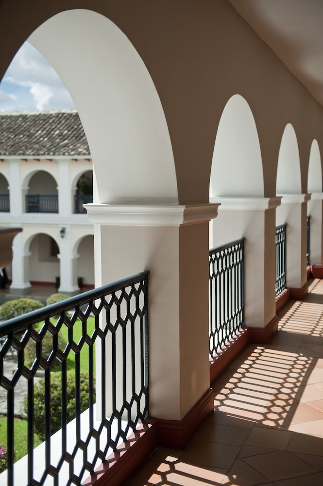 Dann Monasterio Popayan 4/50