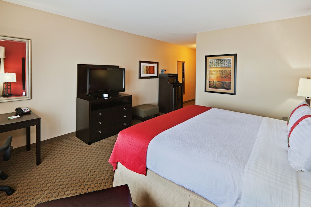 Holiday Inn Oklahoma City Airport 19/81