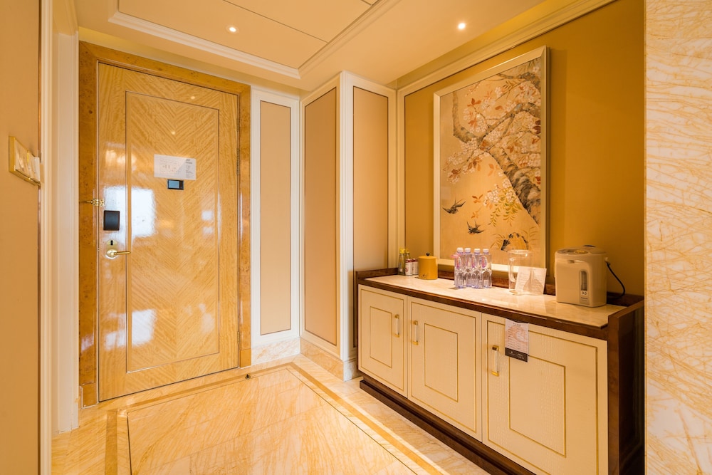 Suqian Hengli International Hotel 4/30