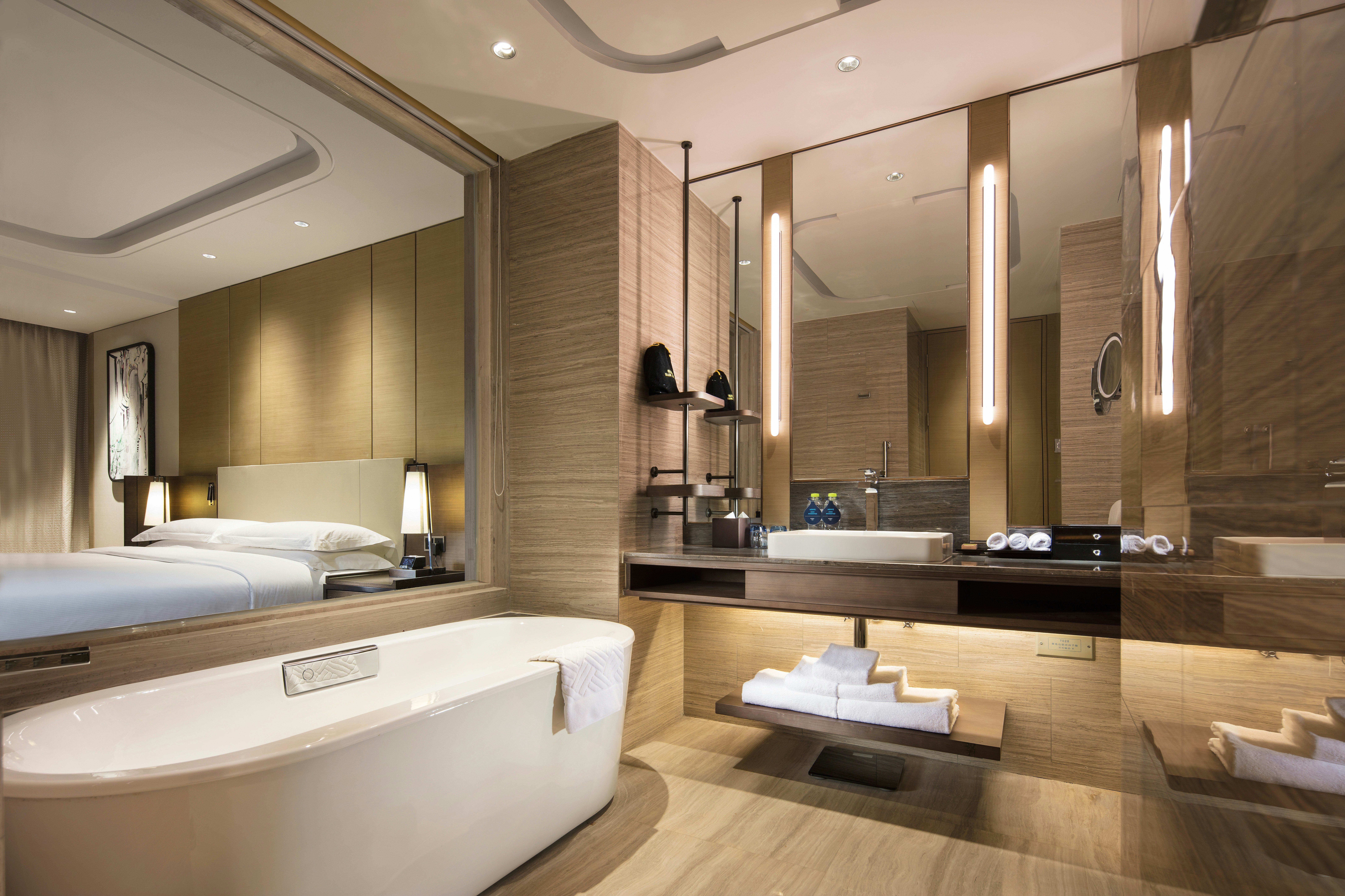 Hilton Jinan South Hotel & Residences 49/49