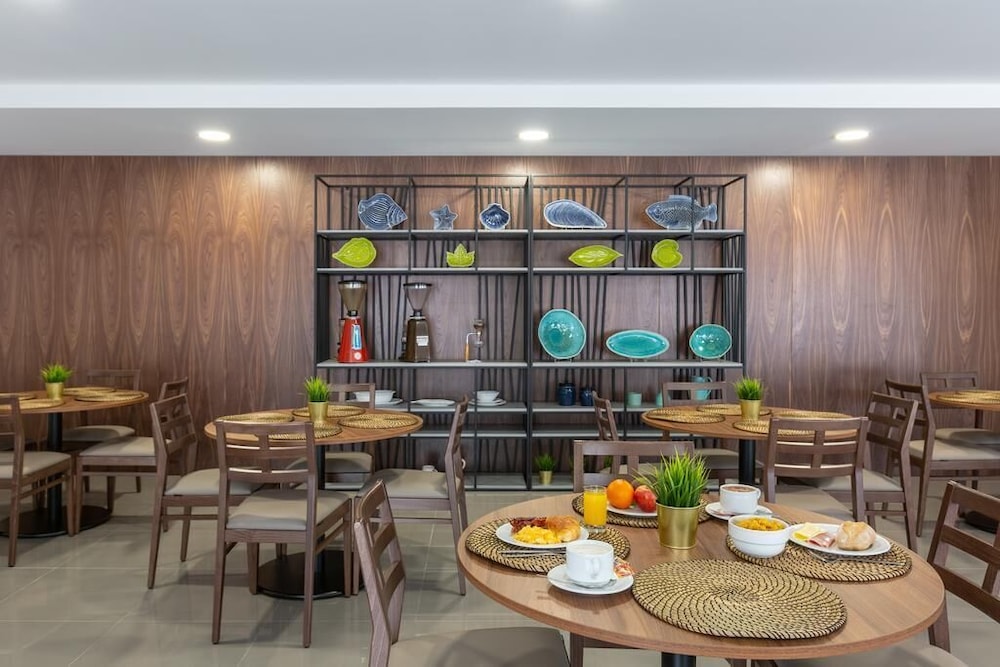 Hotel Afonso V 30/37