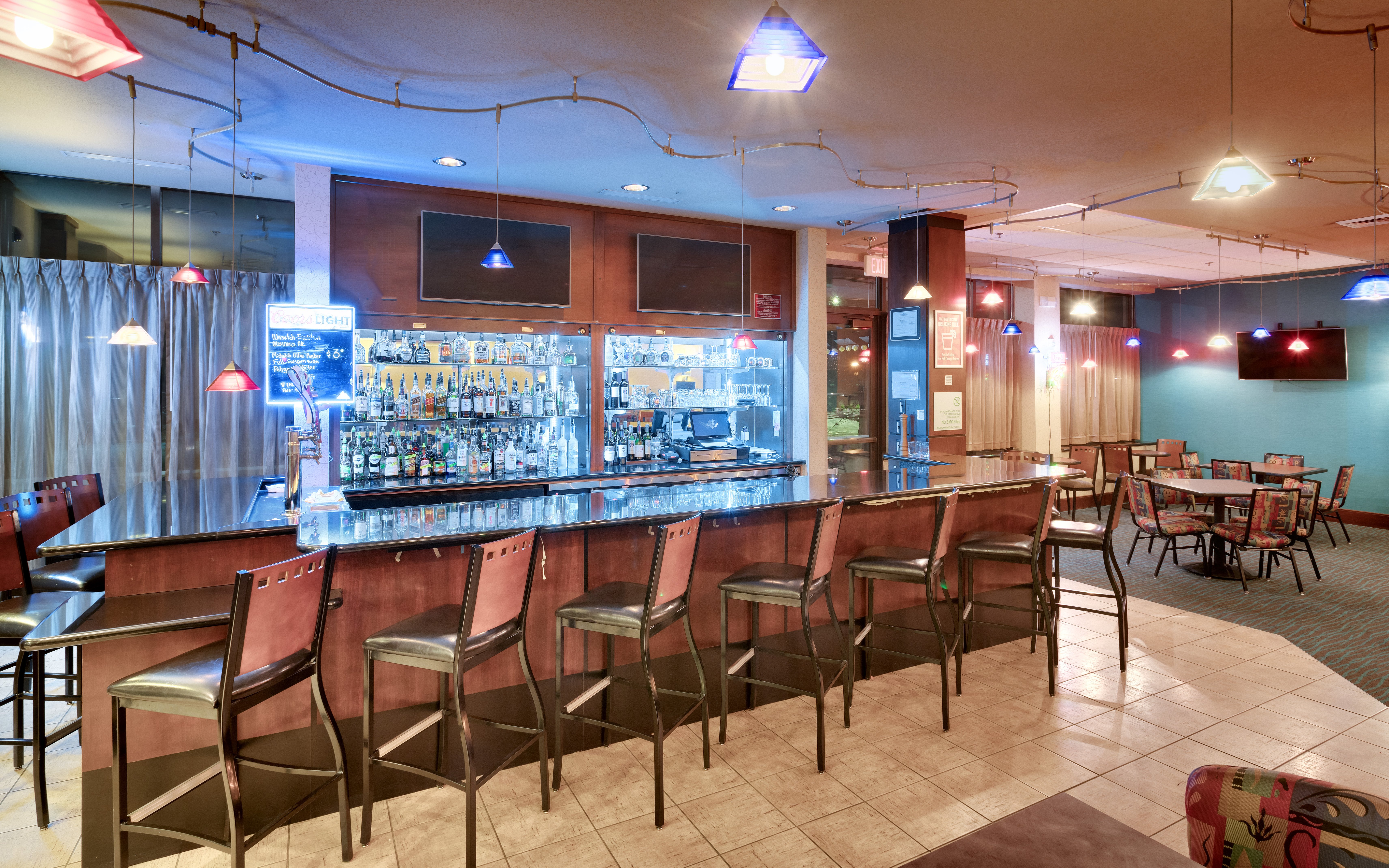 Holiday Inn Hotel & Suites Salt Lake City-Airport West 40/47