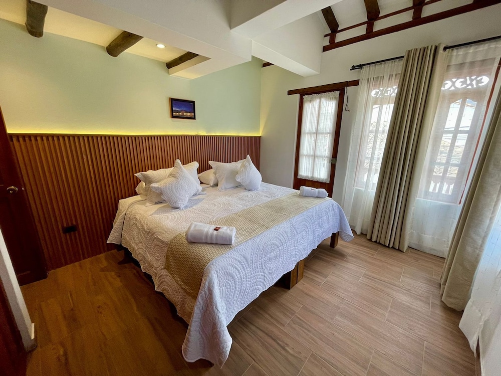 Hotel Boutique Cenit 10/49