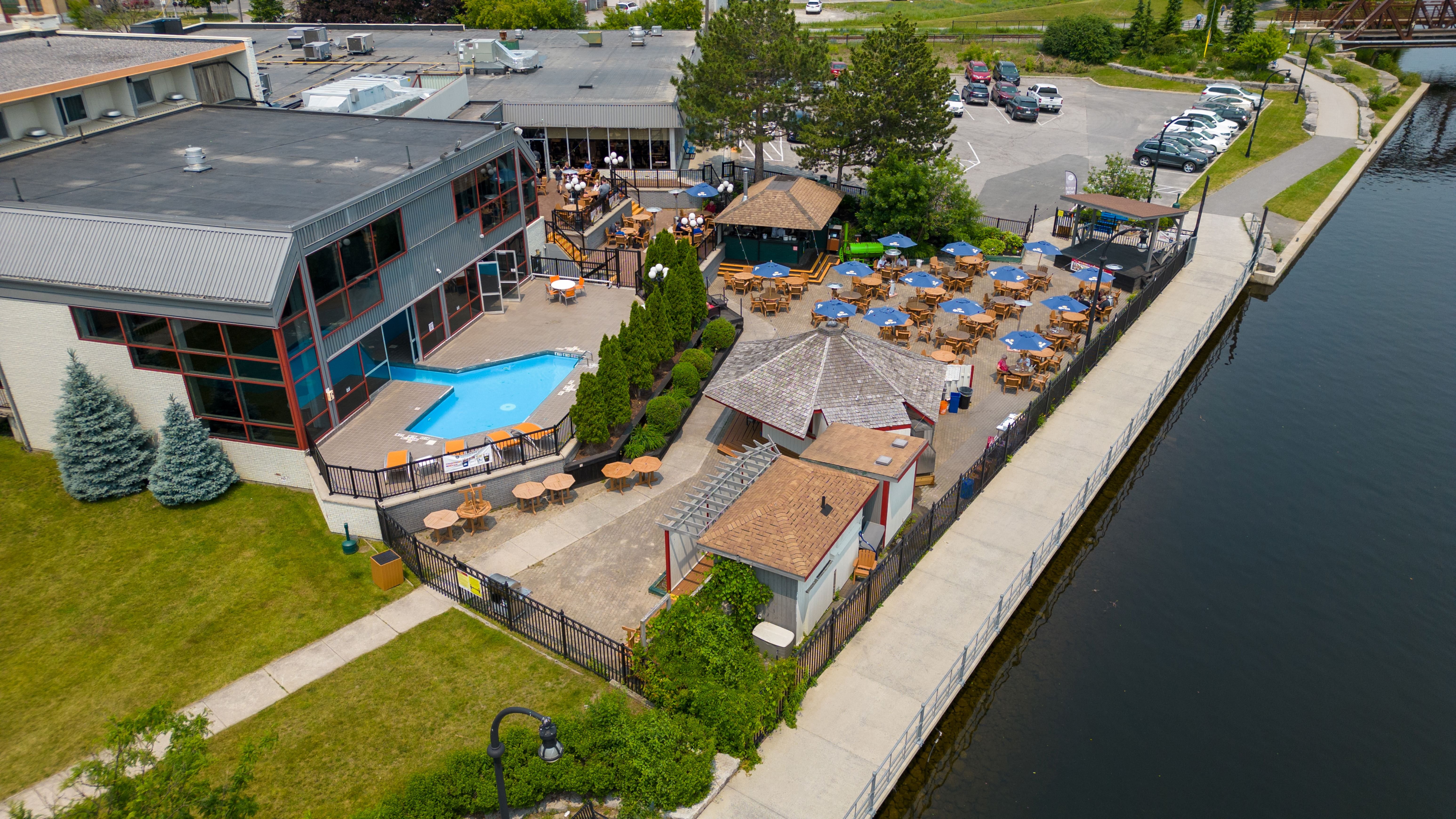 Holiday Inn Peterborough Waterfront 4/70