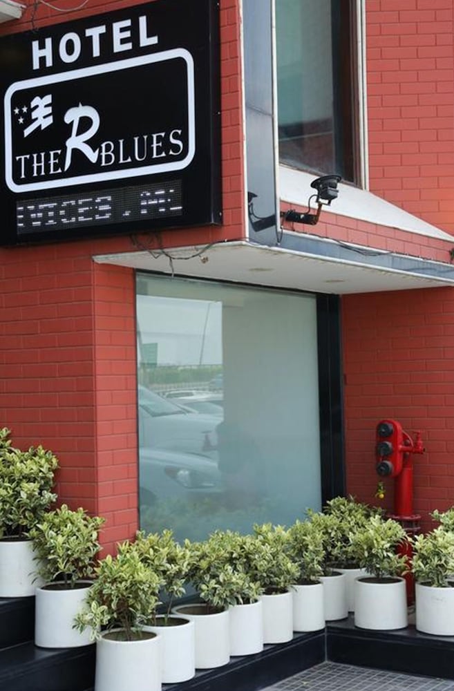 Hotel The R Blues 5/35