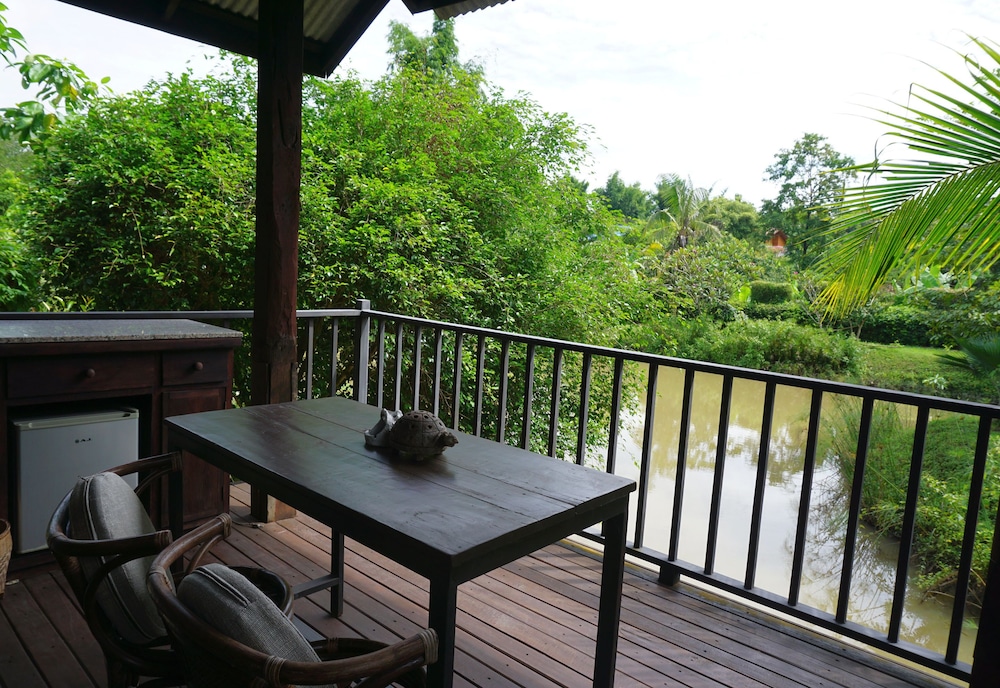 Mae Nai Gardens 39/50