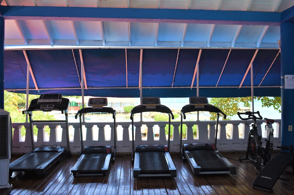 FRANKLYN D. RESORT AND SPA 24/50