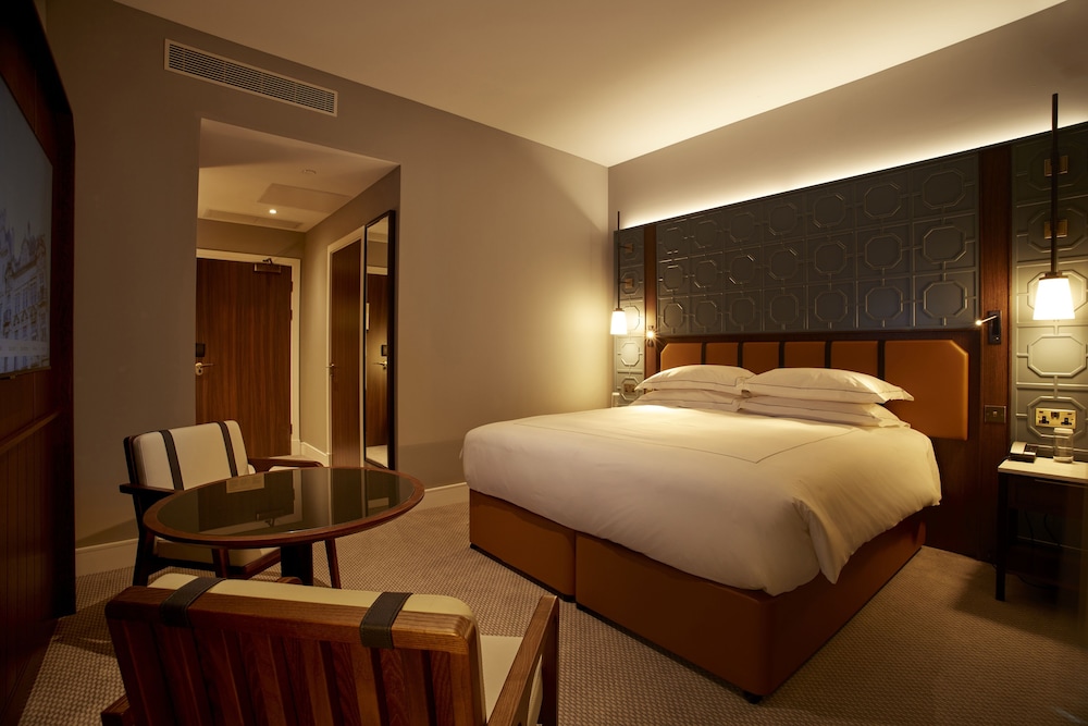 STANDARD, DOUBLE OR TWIN BED