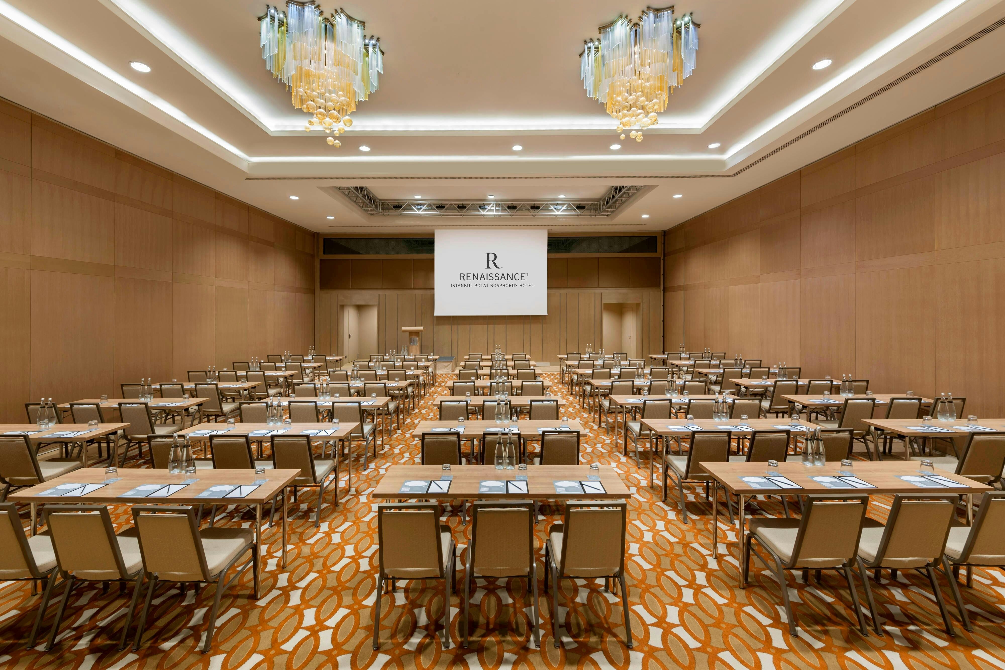 Renaissance Istanbul Polat Bosphorus Hotel 59/68