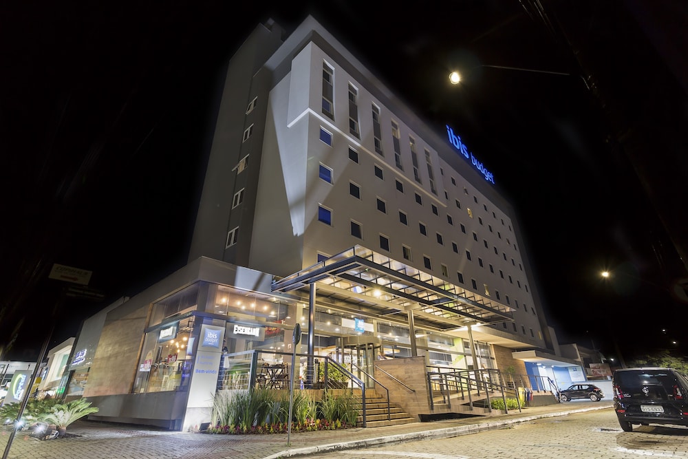 Ibis Budget Blumenau 1/68