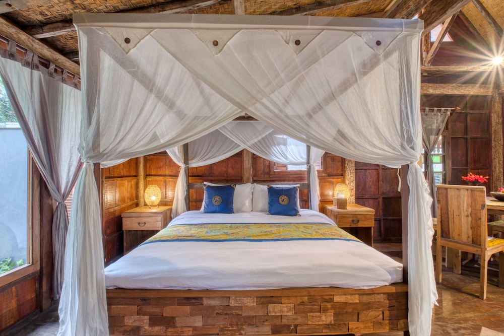 Antique Sentana Villa Ubud 17/34