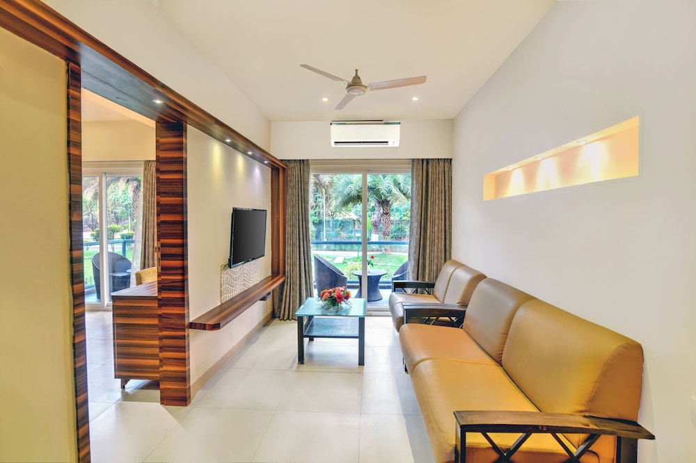 Celebrity Resort 27/50