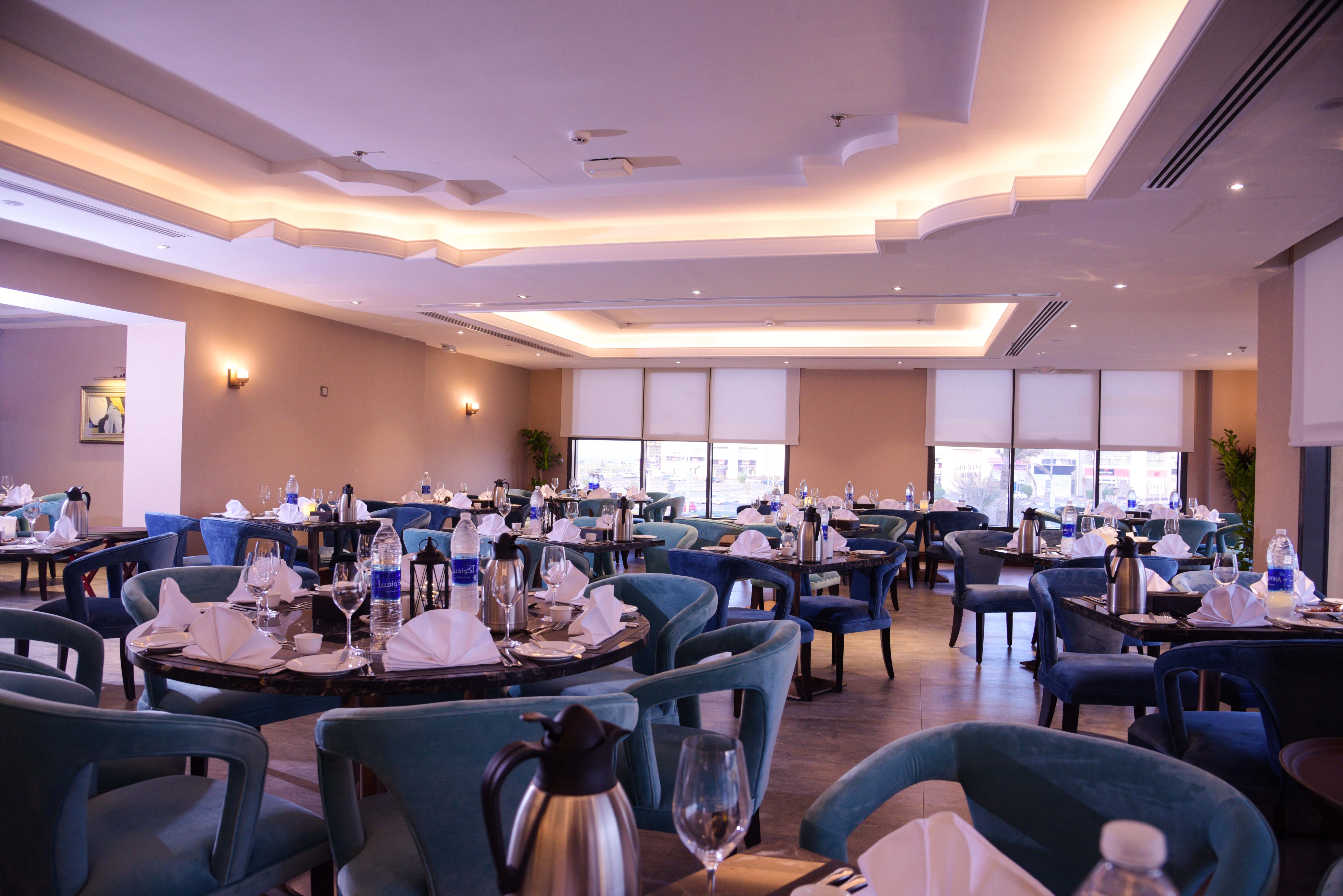 فندق ورويك الخبر