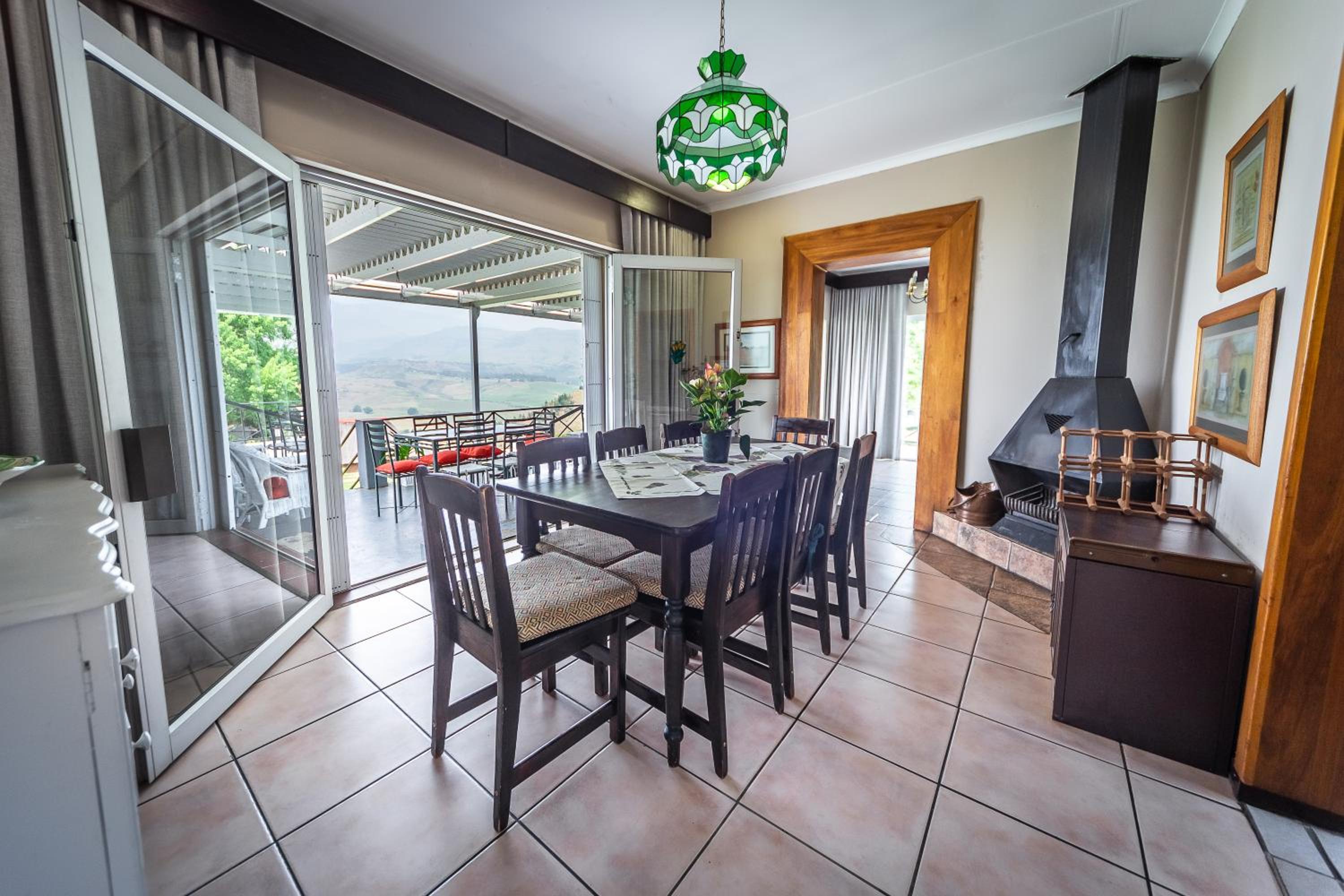 Graceland Self-Catering Cottages 14/15