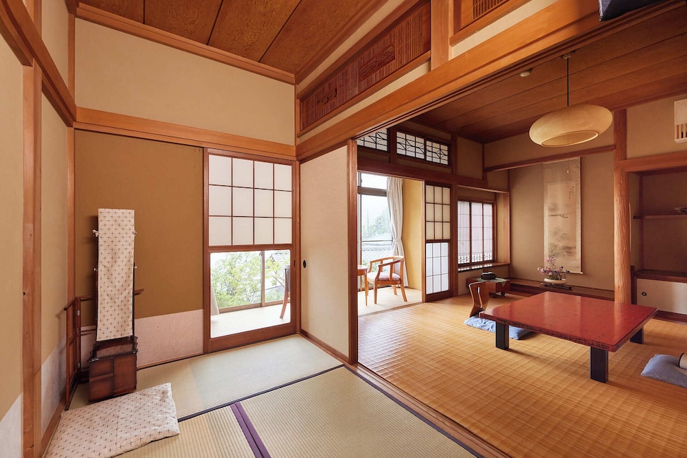 Kappo Ryokan Kinsui 33/50