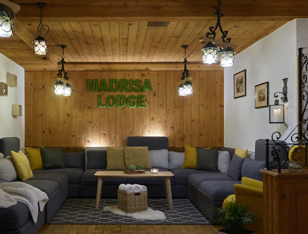Madrisa Lodge 36/62