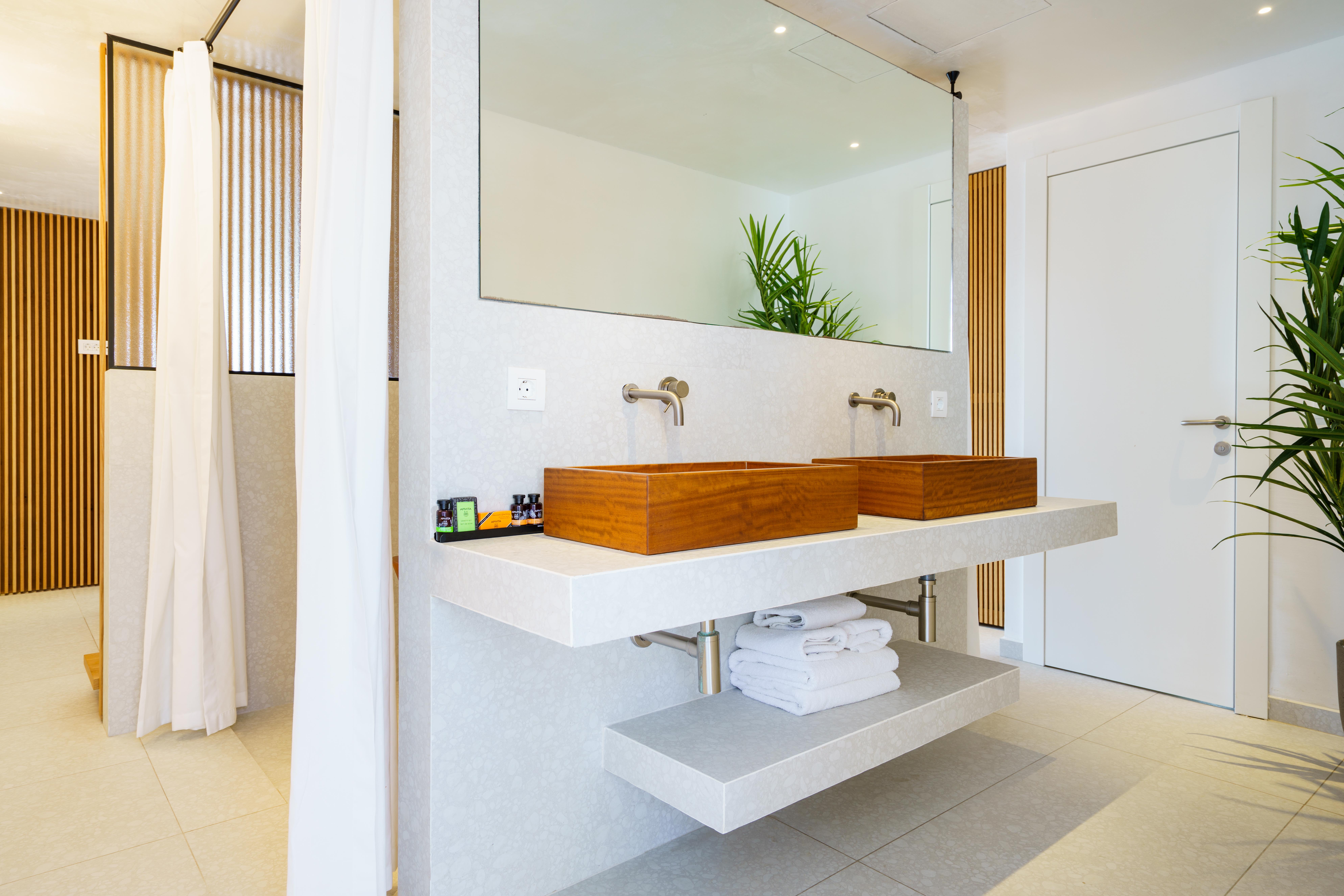 Dream, Suite, Sea View, Private Pool، Mykonos Dove Beachfront Hotel 4/4
