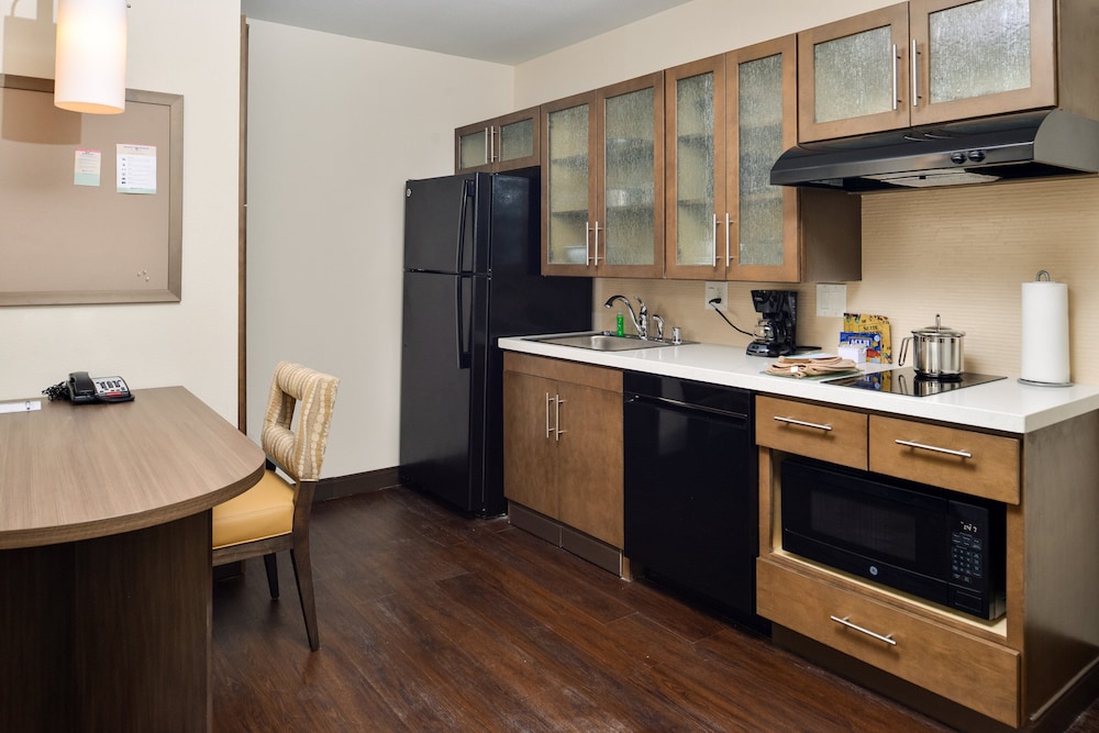 Candlewood Suites Lodi 36/43